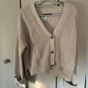 Abercrombie Crop Cardigan
